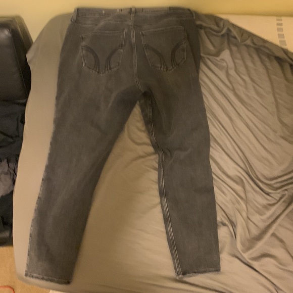 Grey Hollister jeans - Picture 2 of 3